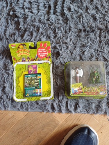 Monster In My Pocket MEG 2006 Open Box - Picture 2 of 3