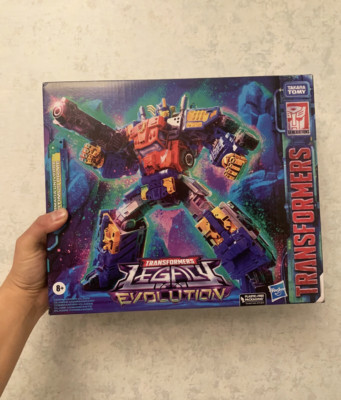 Authentic! Hasbro Transformers Legacy Evolution Commander Class OP Prime Armada