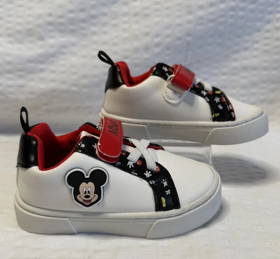 NUEVO CON ETIQUETAS Disney Mickey Mouse Tenis Bebé Niño Zapatos Blanco Rojo Negro Talla 5C Foto 2 de 4