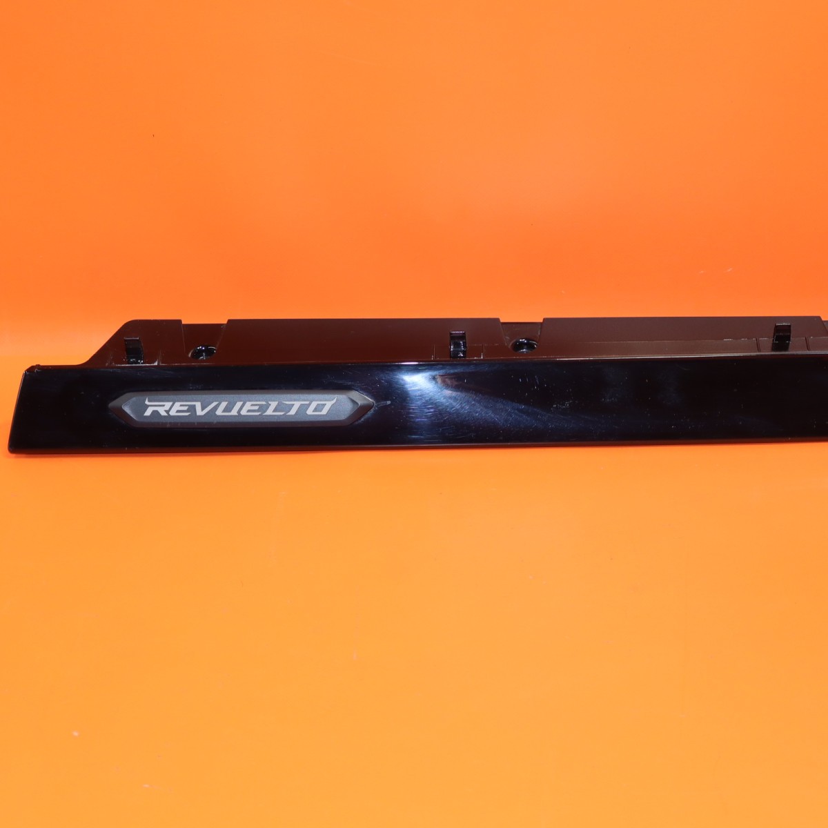 LAMBORGHINI REVUELTO ROCKER MOLDING RIGHT 2024 2025 2026 47B863098 OEM