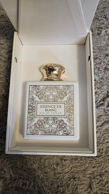 Essence de blanc eau de parfum