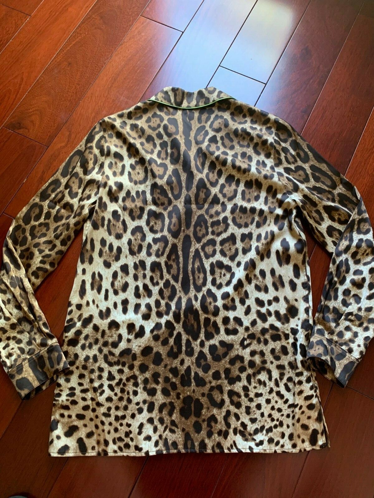 Picture 2 of 10