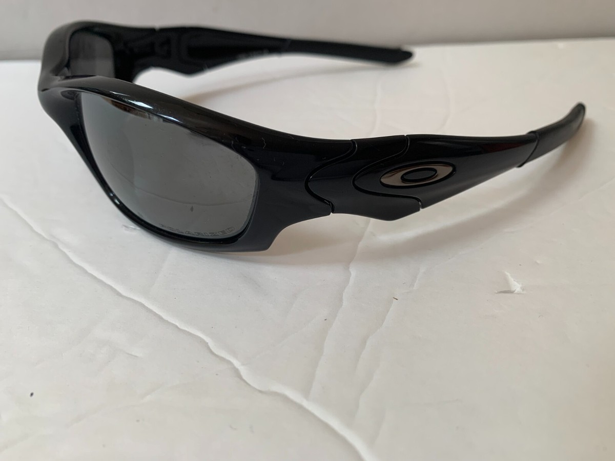 Oakley Straight Jacket Sunglasses 12-935 61 18 135 Polished