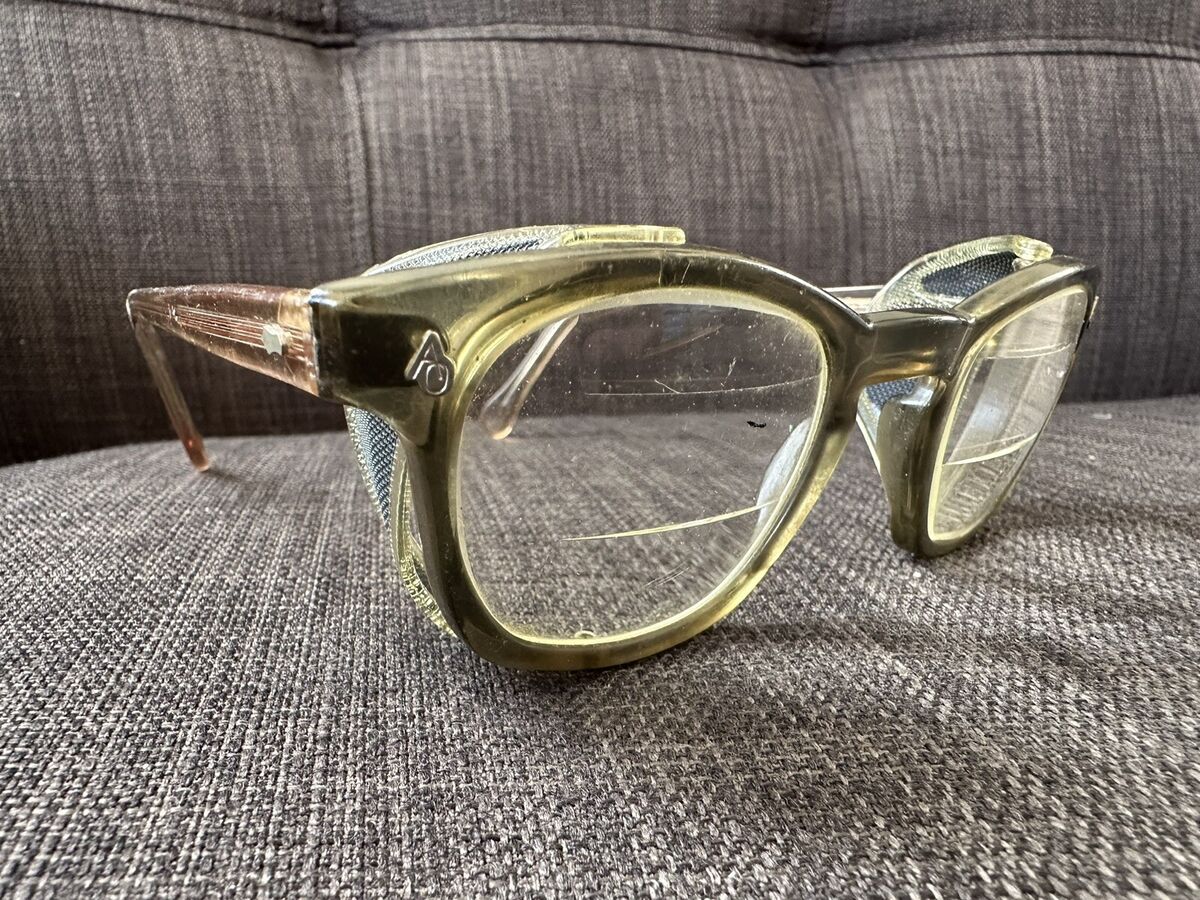 AO American Optical Flexi Fit 6M Z87 Safety Horn Rim Glasses AO American Optical Flexi Fit 6M Z87 Safety Horn Rim Glasses