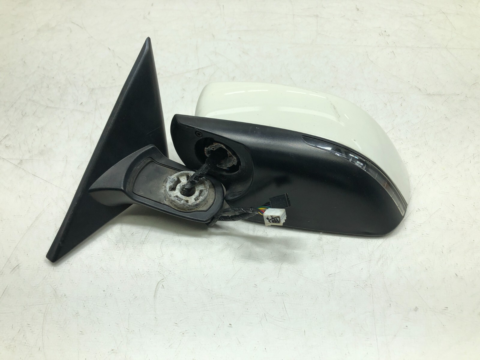 2014-2017 MASERATI GHIBLI LEFT DRIVER SIDE DOOR MIRROR HEATED OEM #BROKEN.