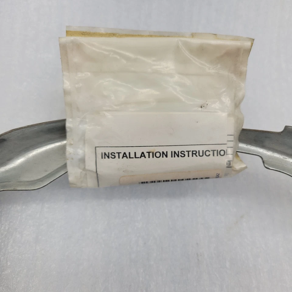 Soporte de montaje de faros NOS OEM lado del pasajero derecho derecho derecho para 97-03 Grand Prix Foto 3 de 4