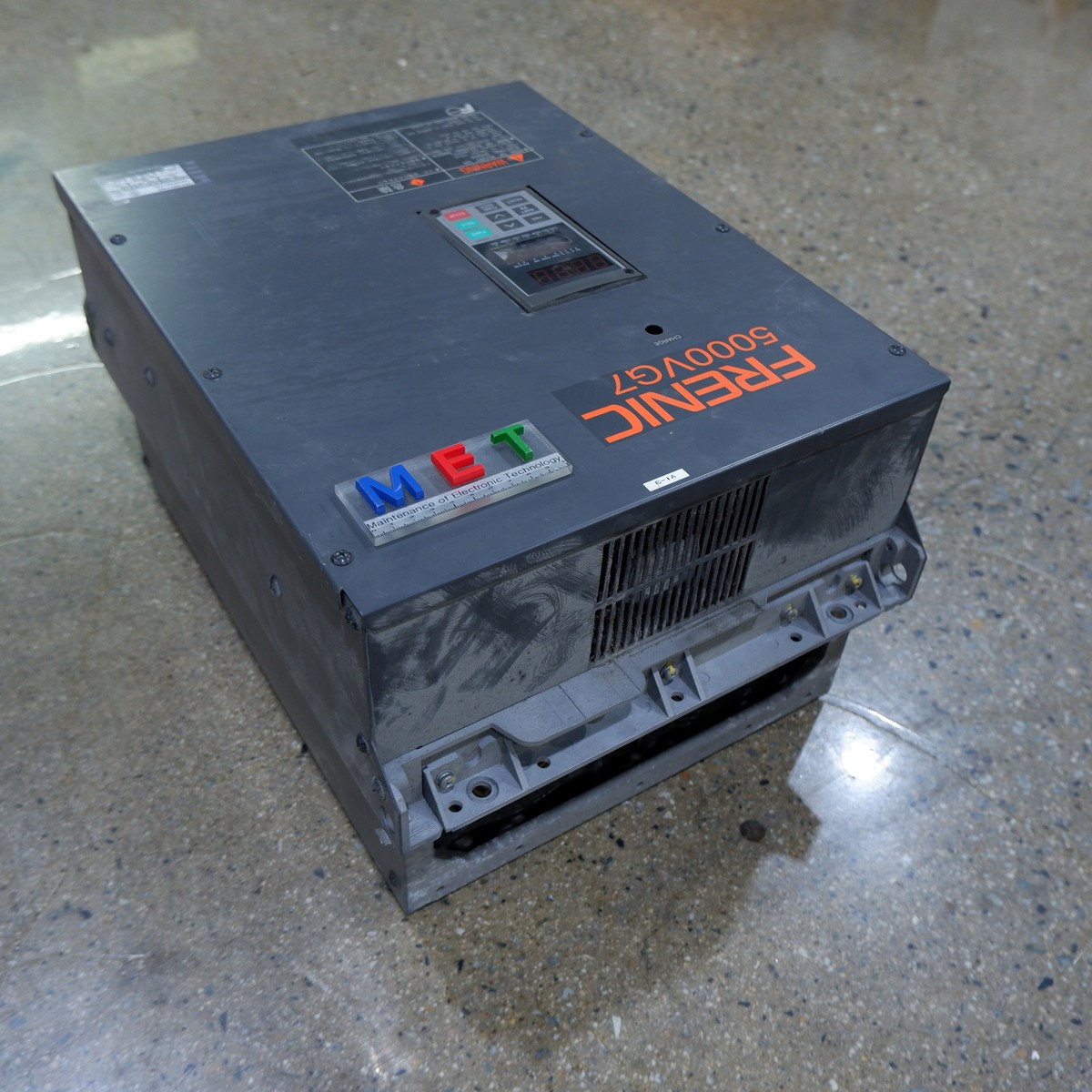 FUJI FRN18.5VG7S-2-N483 frenic500vg7 inverter FUJI FRN18.5VG7S-2-N483 frenic500vg7 inverter