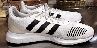 adidas Swift Run RF Cloud White model FV5358 SIZE 10M