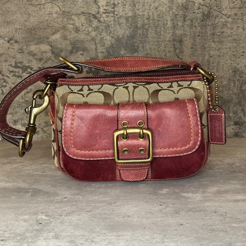 coach monogram baguette bag