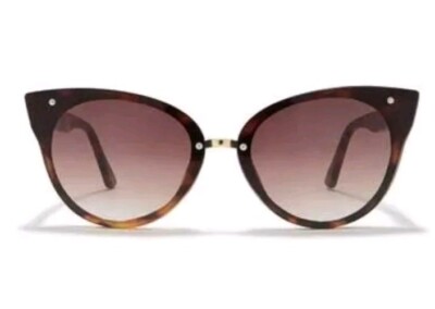 Brand New Vince Camuto Oversized Cat Eye Sunglasses Tortoise Frame Gradient Lens Vince Camuto VC1174 GYTS Cat Eye Sunglasses Gray Tortoise  main image 3