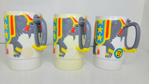 Elephants: Ringling Bros Barnum And Bailey Circus Plastic Mug Collection 1988 - Picture 2 of 4