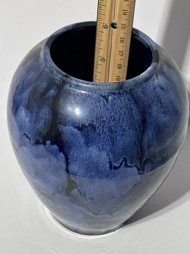Vintage Antique Brush McCoy Art Pottery Cobalt Blue Onyx Drip 6.25 in Vase