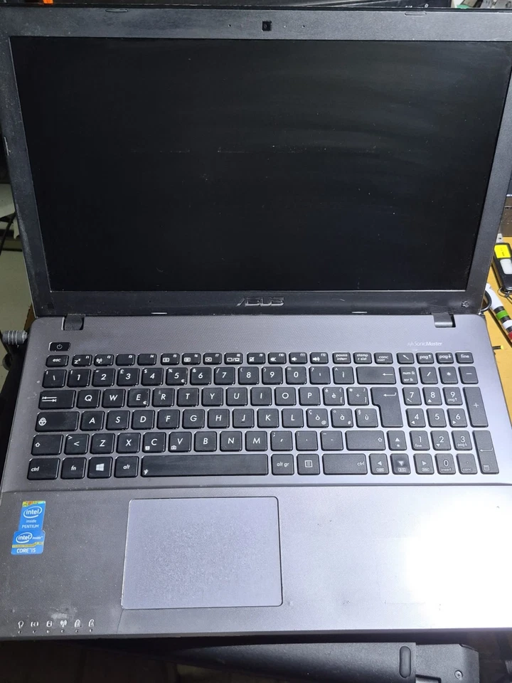 NOTEBOOK   ASUS K550C ,15,6 " INTEL CORE i5 3337  1,80 GHz - Immagine 3 di 4