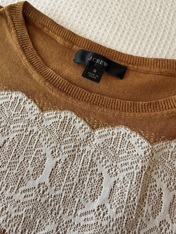 Suéter J.Crew manga curta listra de renda CONHAQUE DOURADO MARFIM clássico Preppy tamanho pequeno - Imagem 4 de 4