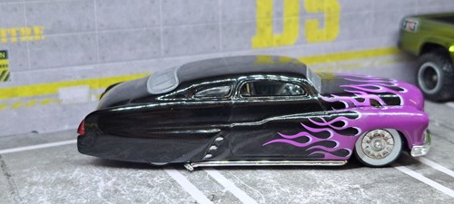 HOT WHEELS COLLECTIBLES 49 MERCURY REAL RIDERS BLACK/PURPLE GONE IN 60 SECS - Picture 2 of 9