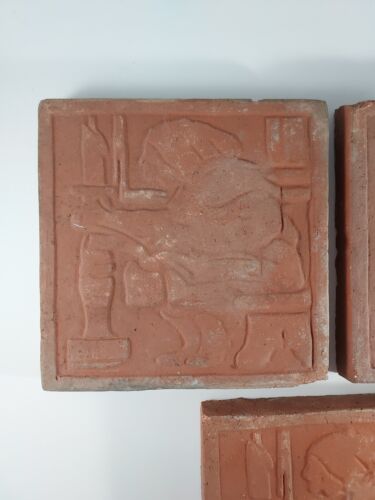 Lotto 3 Piastrelle Monk Ceramica Terracotta Grueby Pardee Non Smaltate 6"x6" Scriba? Biblioteca - Foto 4 di 21