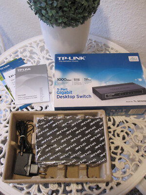 TP-LINK   5-Port Gigabit Desktop Switch Modell TL-SG1005D