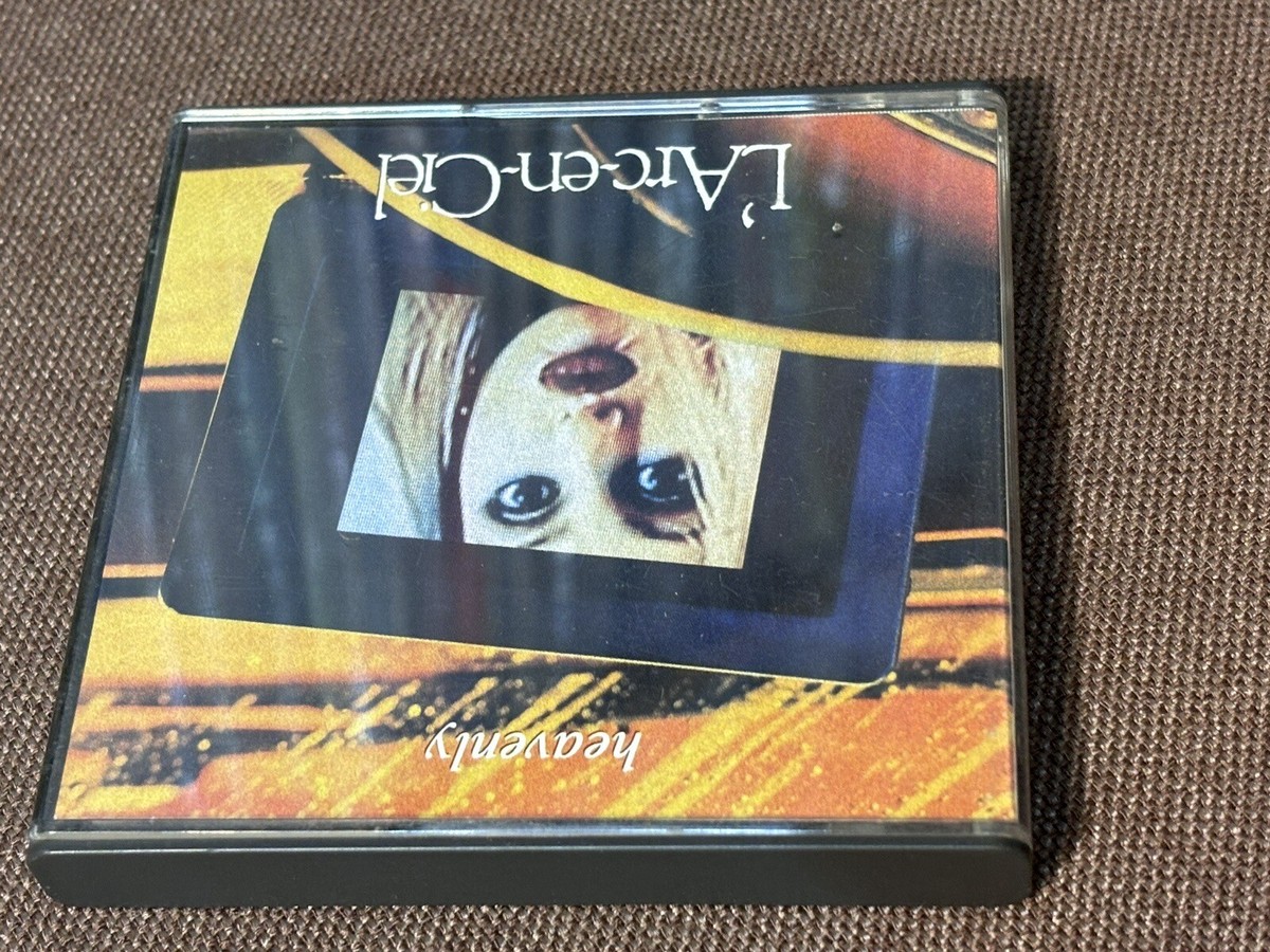 L'Arc~en~Ciel Heavenly JAPAN MD Mini Disc KSY2-2037 w L'Arc~en~Ciel Heavenly JAPAN MD Mini Disc KSY2-2037 w