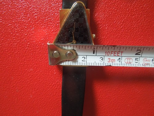 J 7023 Vintage Armbanduhr Guillaume Triangle Swiss Dali ? QUARZ SIEHE BESCHREIBUNG - Bild 13 von 15