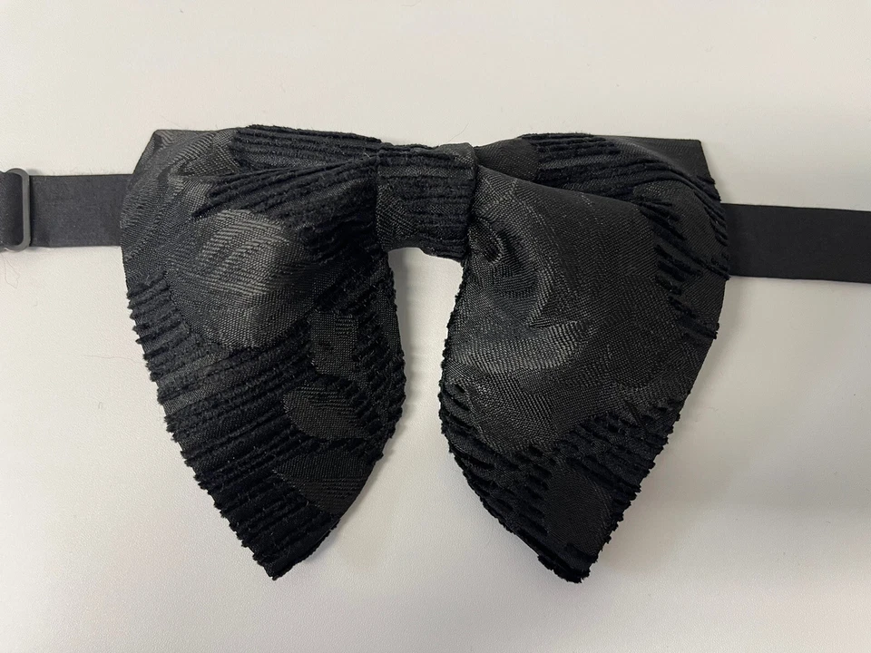 Pajarita de terciopelo a rayas negras de gran tamaño estilo vintage años 70 boda graduación ocasión Foto 2 de 3