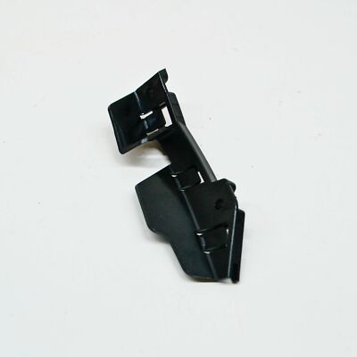 BMW 6 Cabrio E64 Front Left Bumper Bracket 51117008829 7008829 OEM 
