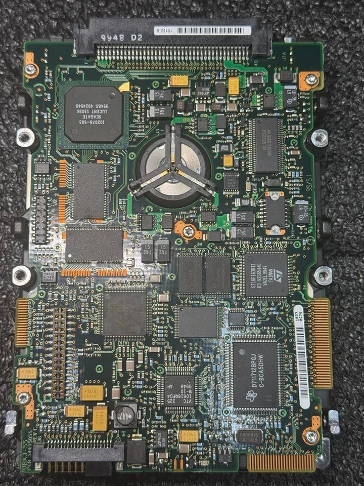 Seagate 9L8006-021 ST318203LC 18.2GB 10K RPM Ultra-160 SCSI Hot-Pluggable 80Pin - Image 4 of 4