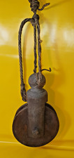 Antiker Holz-Flaschenzug-Rollenzug Ø 22,5 cm. Seillaufbreite 3 cm.