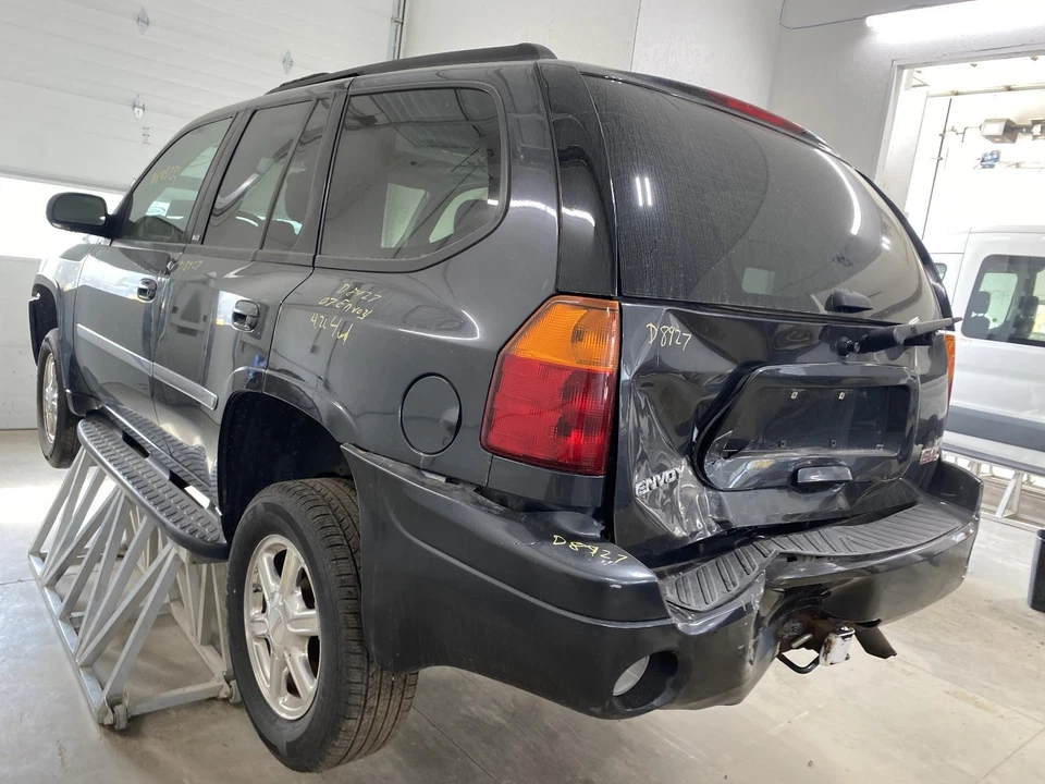 Used Washer Fluid Reservoir fits: 2007 Gmc Envoy 4.2L w/information display opt Foto 4 de 4