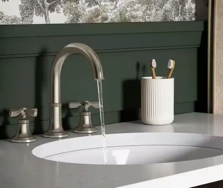 Grifo de baño KOHLER Paces amplio manijas cruzadas níquel cepillado vibrante Foto 2 de 4