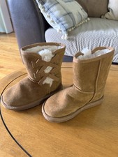 Koolaburra by UGG Victoria Kids Boots   Child Size 10   Brand New Without Box