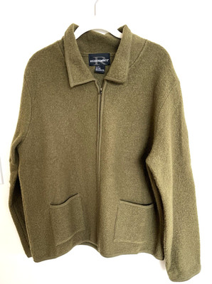 Requirements Women's Medium Olive Long Sleeve 100% Wool Full Zip Jacket