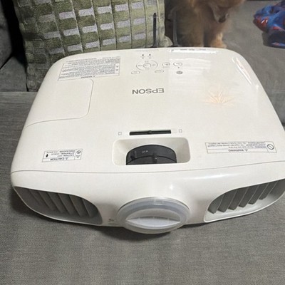Epson Home Cinema 3020 3D Projector White HDMI Built-in Speakers USB VGA