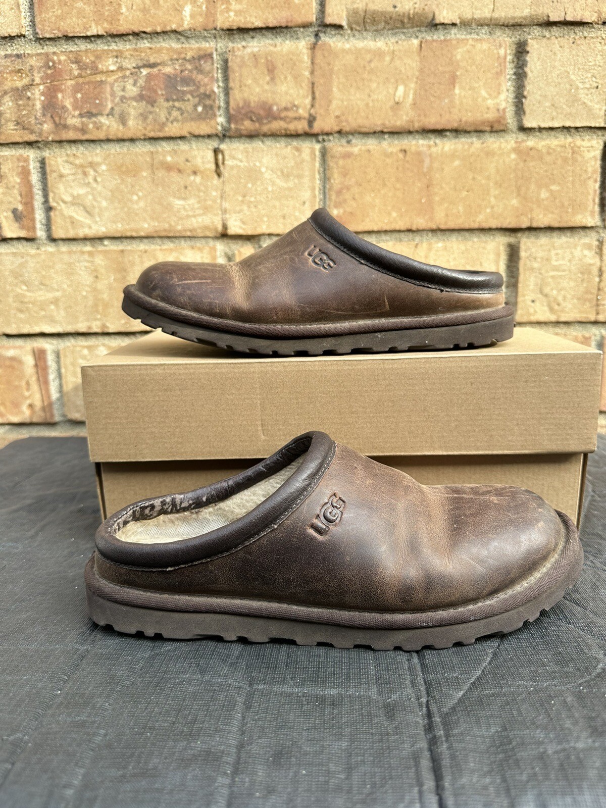 Ugg Mens Classic Clog Brown Leather Slippers Sherpa L… Gem