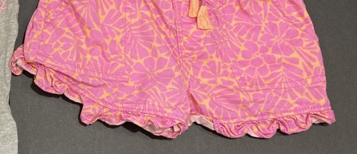Girl's Gap Outfit Size 4 - Minnie Mouse Top w/Printed Pink Shorts GUC - Picture 8 of 8
