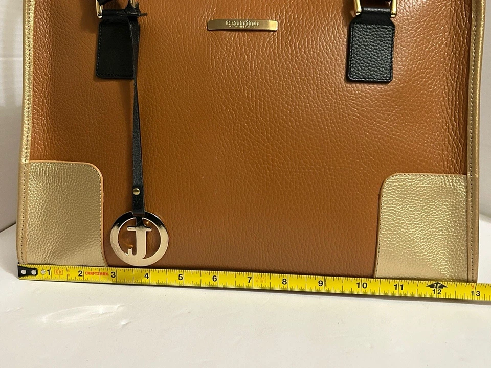 Bolsa de mão de couro preta bronzeada Tanino couro genuíno feita na Colômbia alça dupla - Imagem 3 de 4