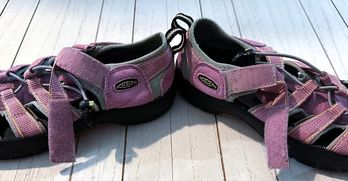 PINK KEEN Sport Sandal Hiking Shoe Size US 6 / EU 39 / UK 5  display picture 3