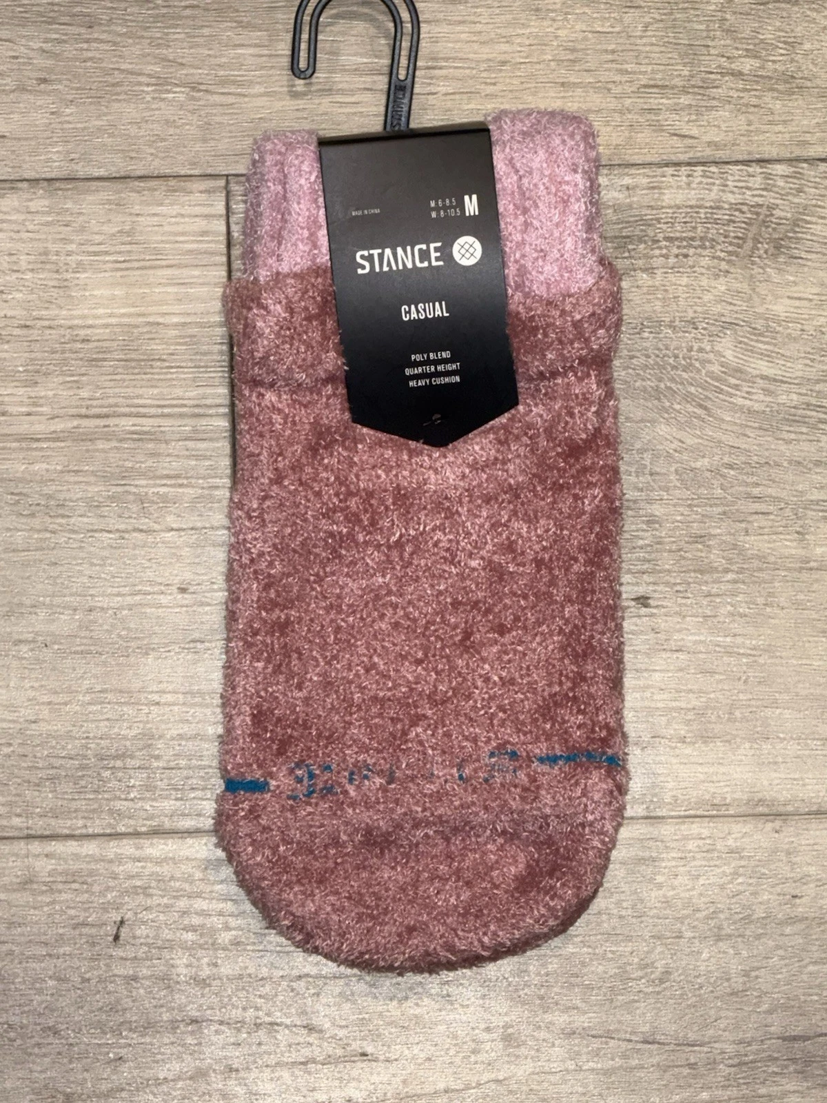 Stance Icon Cozy Slipper Sock Size Medium Dusty rose pink Super Soft Fuzzy