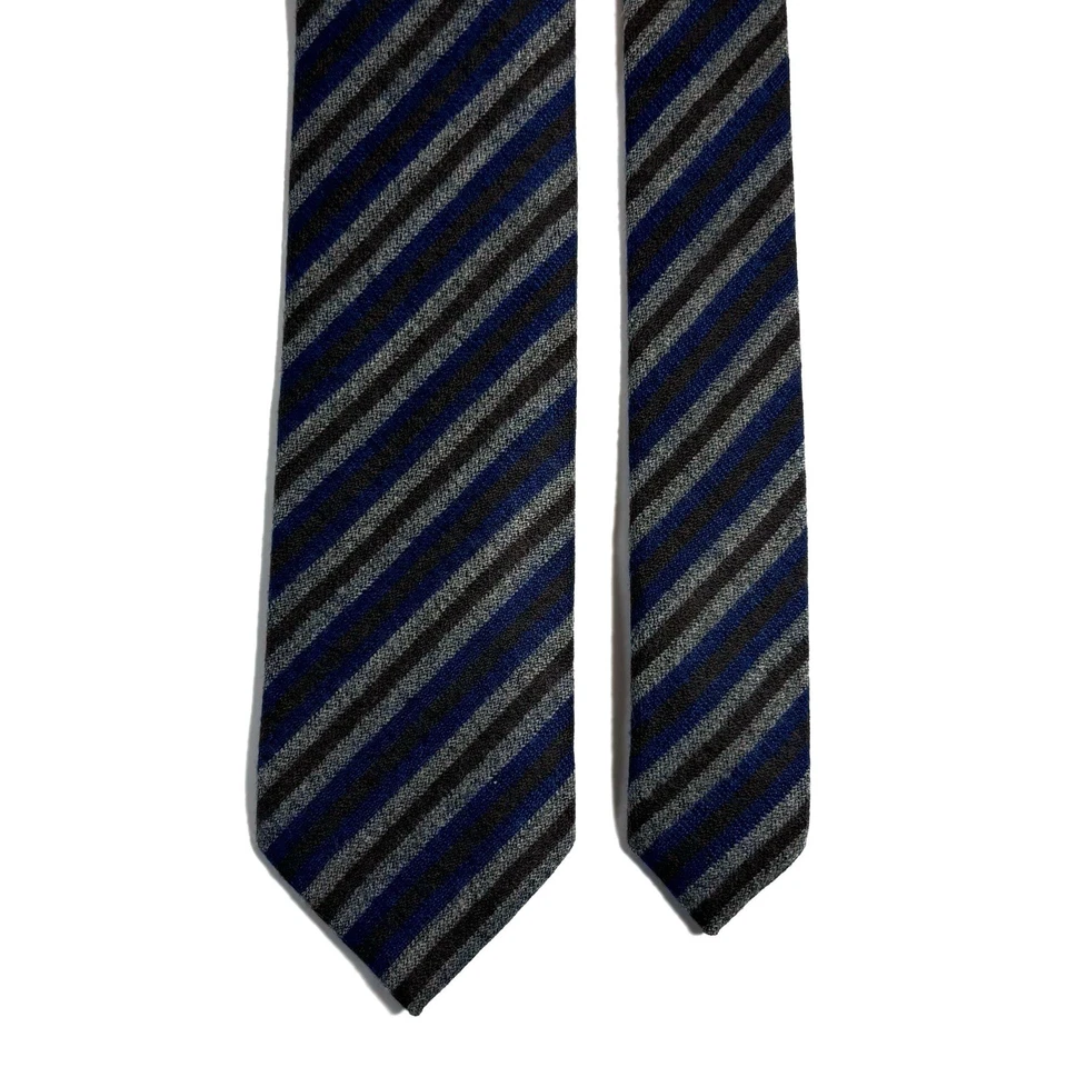 Corbata de lana a rayas azul marino y marrón (hecha a mano en Polonia) Foto 3 de 4