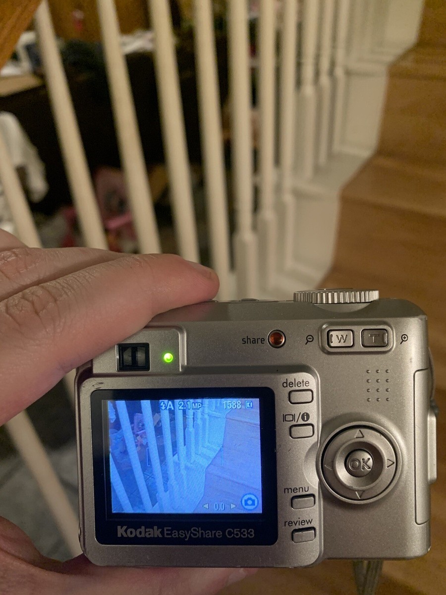 Kodak EasyShare C533 5.0MP Digital Camera - Silver Kodak EasyShare C533 5.0MP Digital Camera - Silver