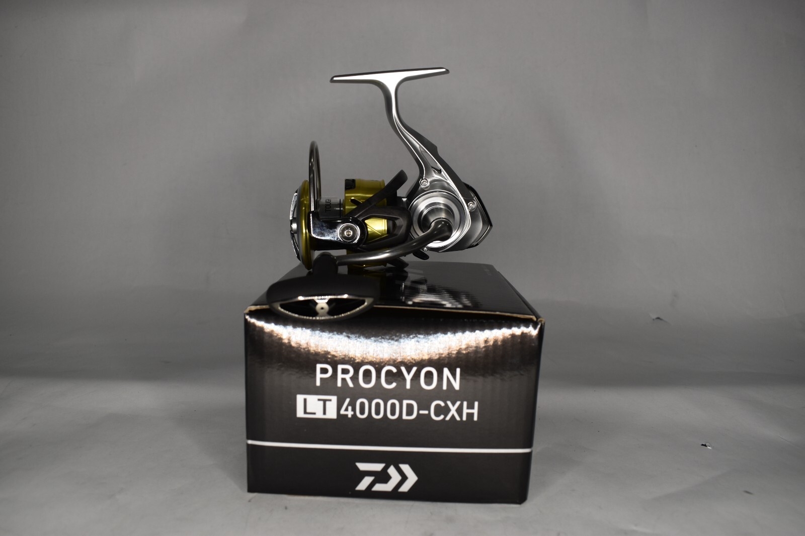 Daiwa Procyon LT 4000D-CXH Spinning Reel 6.2:1