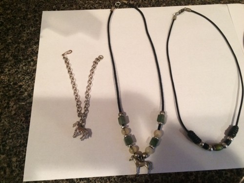 Four Fabulous Necklaces and 1 Bracelet-Cool for Teenagers! - Bild 2 von 3