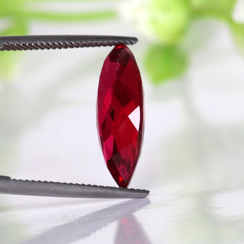 Sri Lanka Red Color Ruby Marquise Cut 9 Carat Lab Created Beautiful Gemstone - Picture 2 of 4