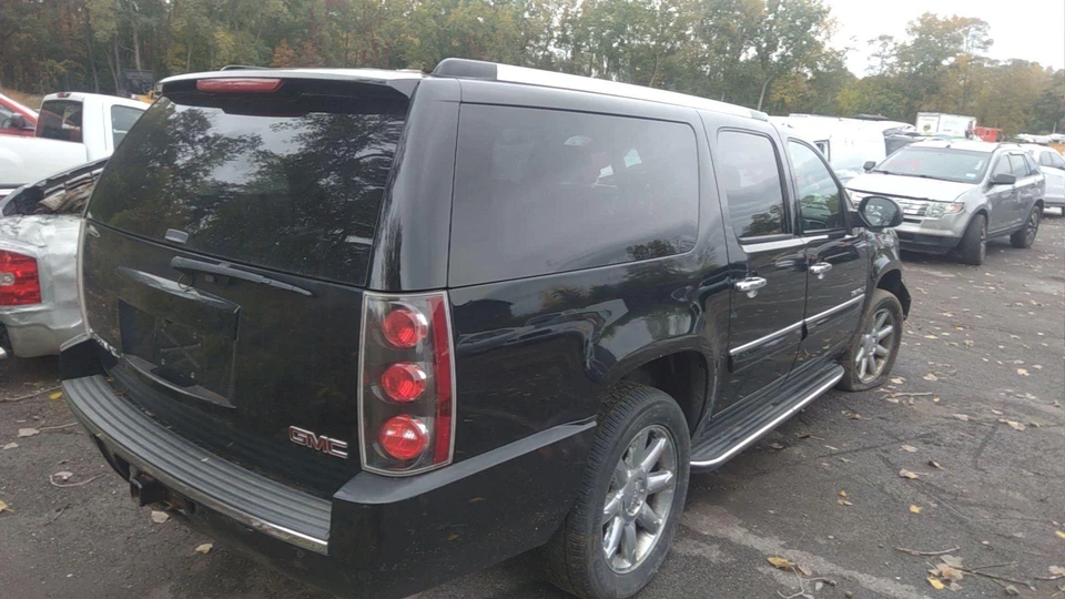 Lower Control Arm Front GMC YUKON XL 1500 Left 07 08 09 10 11 12 13 14 - Image 4 of 4