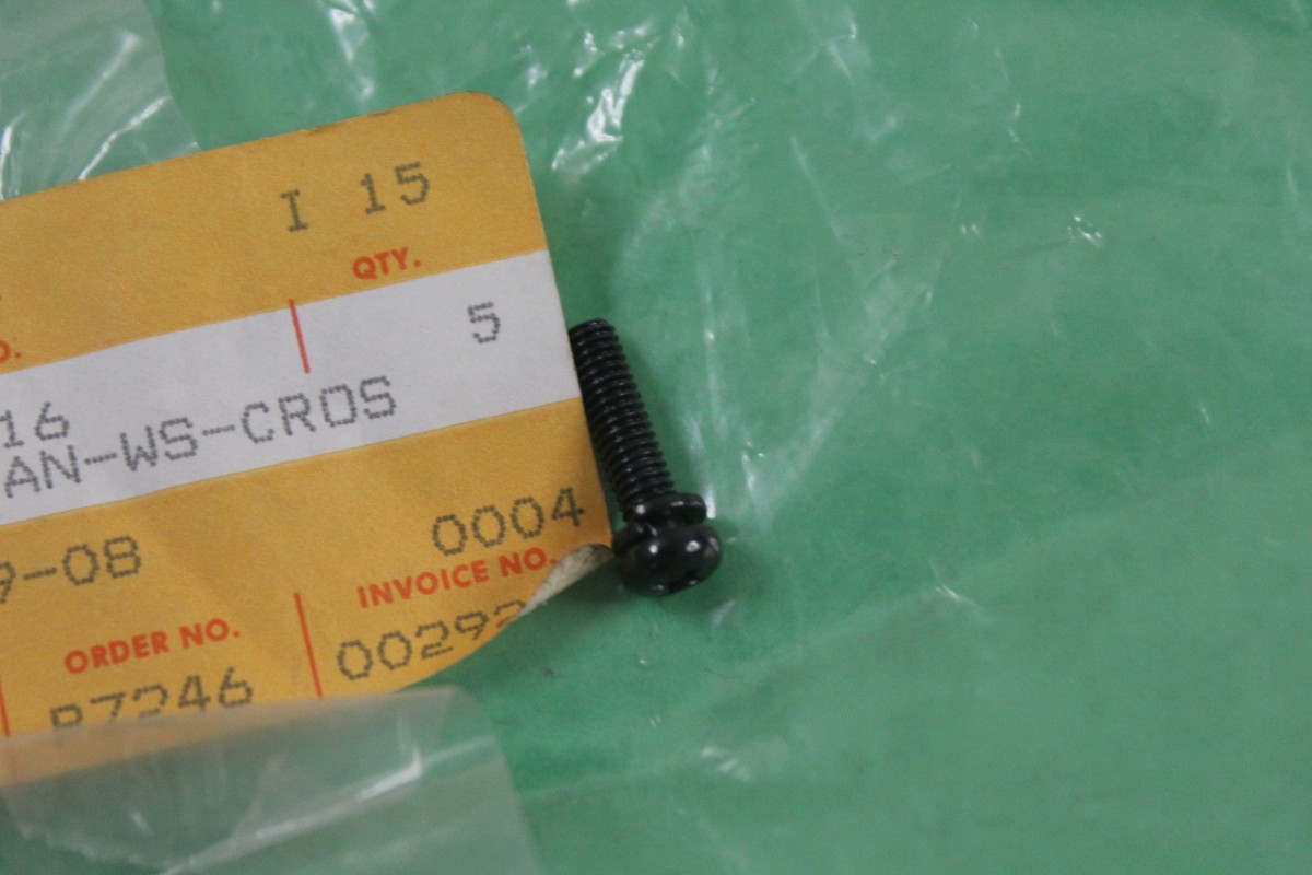 sokariyano ① NOS 1984-85 KAWASAKI ZX900 NINJA CARBURETOR SCREW & WASHER