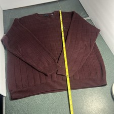 Men  s Izod Burgundy Knit Crewneck Sweater Long Sleeve Pullover Size L