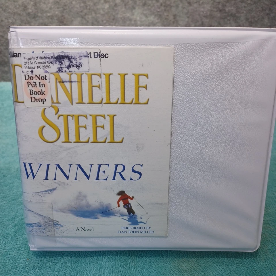 CD Audiobooks ROMANCE Lot of 7 - Danielle Steel Lindsey Lowell Coulter Graham - Image 4 of 4