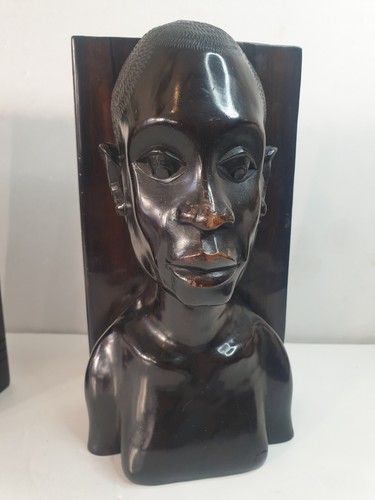 Pair Of Vintage Handcarved Ebony Bookends African Man & Woman Busts - Picture 14 of 21