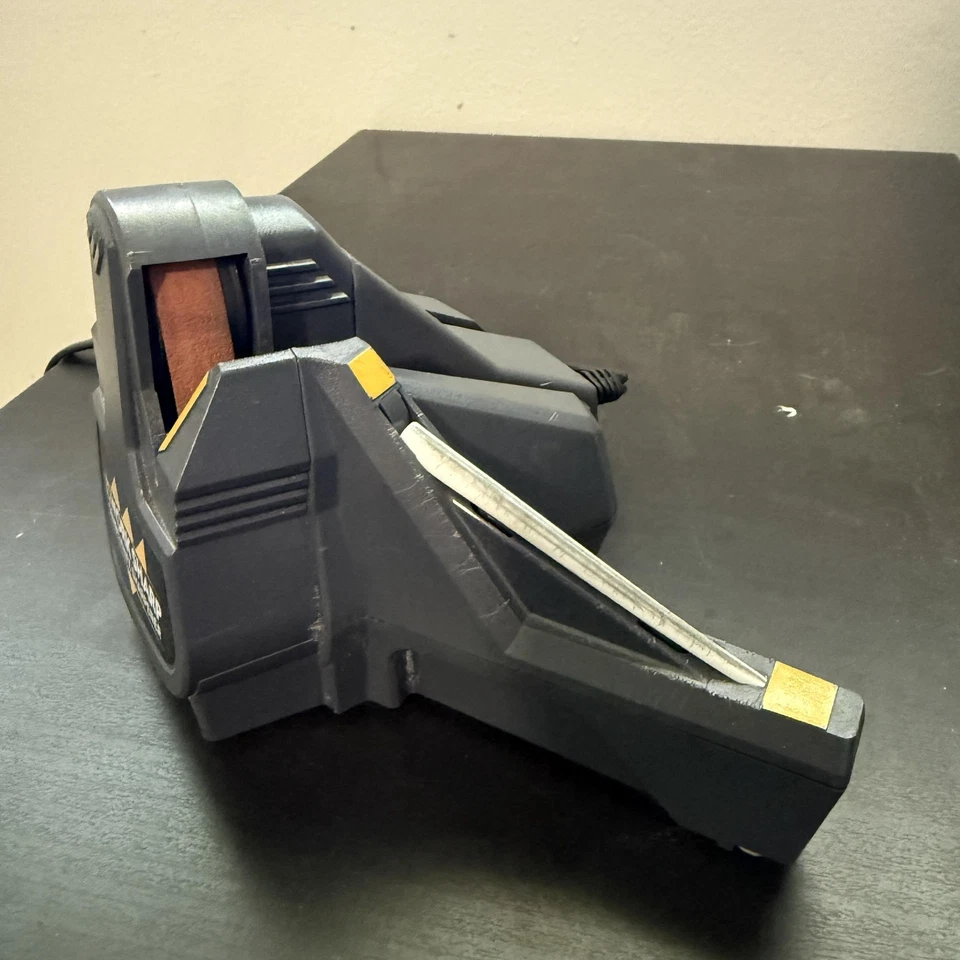 Work Sharp Combo Knife Sharpener Electric Belt + Ceramic Hone Model WSCMB 120V - Image 2 of 4