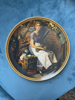 Norman Rockwell Plate Dreaming In The Attic 1st Issue Rediscovered Women #750 40