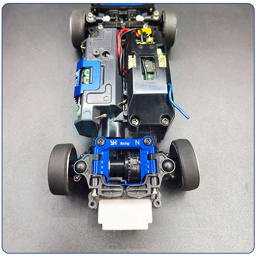 For MINI-Z AWD020 DWS 1/28 RC Car Upgraded Metal Differential Cover Set - Image 4 of 4